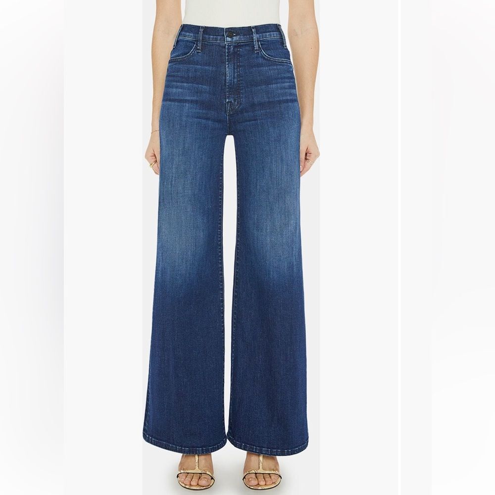 Mother the Huster Roller sneak jeans in mint condition wide leg